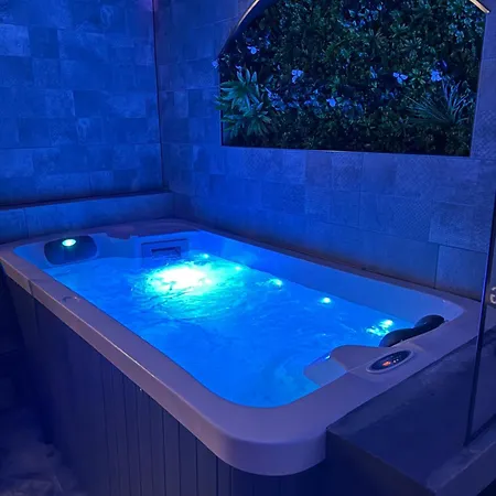 Apartment Secret Factory &